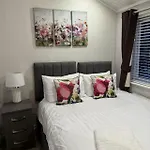 V+b Hygge Apartment *