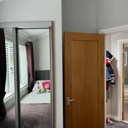 V+b Hygge Apartment Windermere